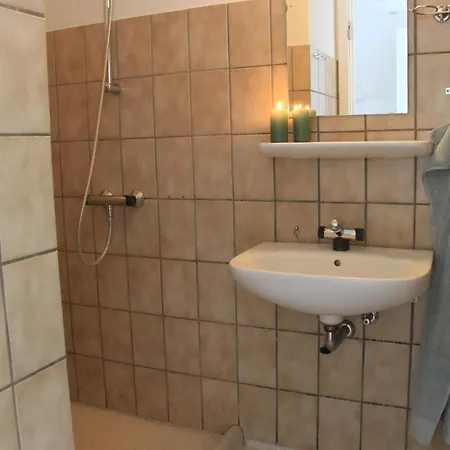 2 Person Holiday In Aakirkeby بيت للعطل Åkirkeby
